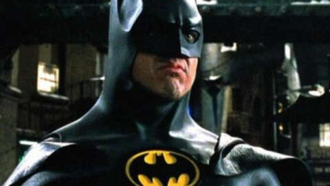 Depois do Flash Michael Keaton coloca o Batman em outro
