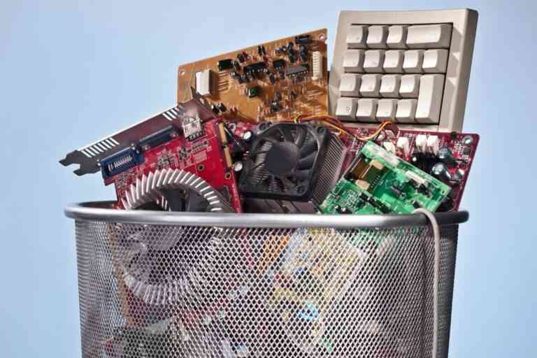 O que é lixo eletrônico? Saiba como descartar corretamente