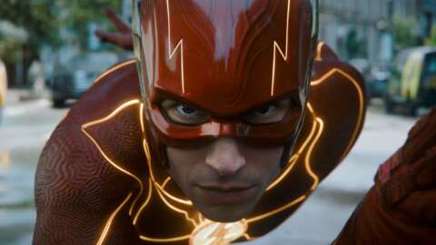 The Flash Trailer final mostra universos da DC em colisao