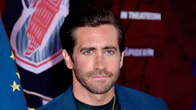 Jake Gyllenhaal: interpretar o Batman “seria uma honra”