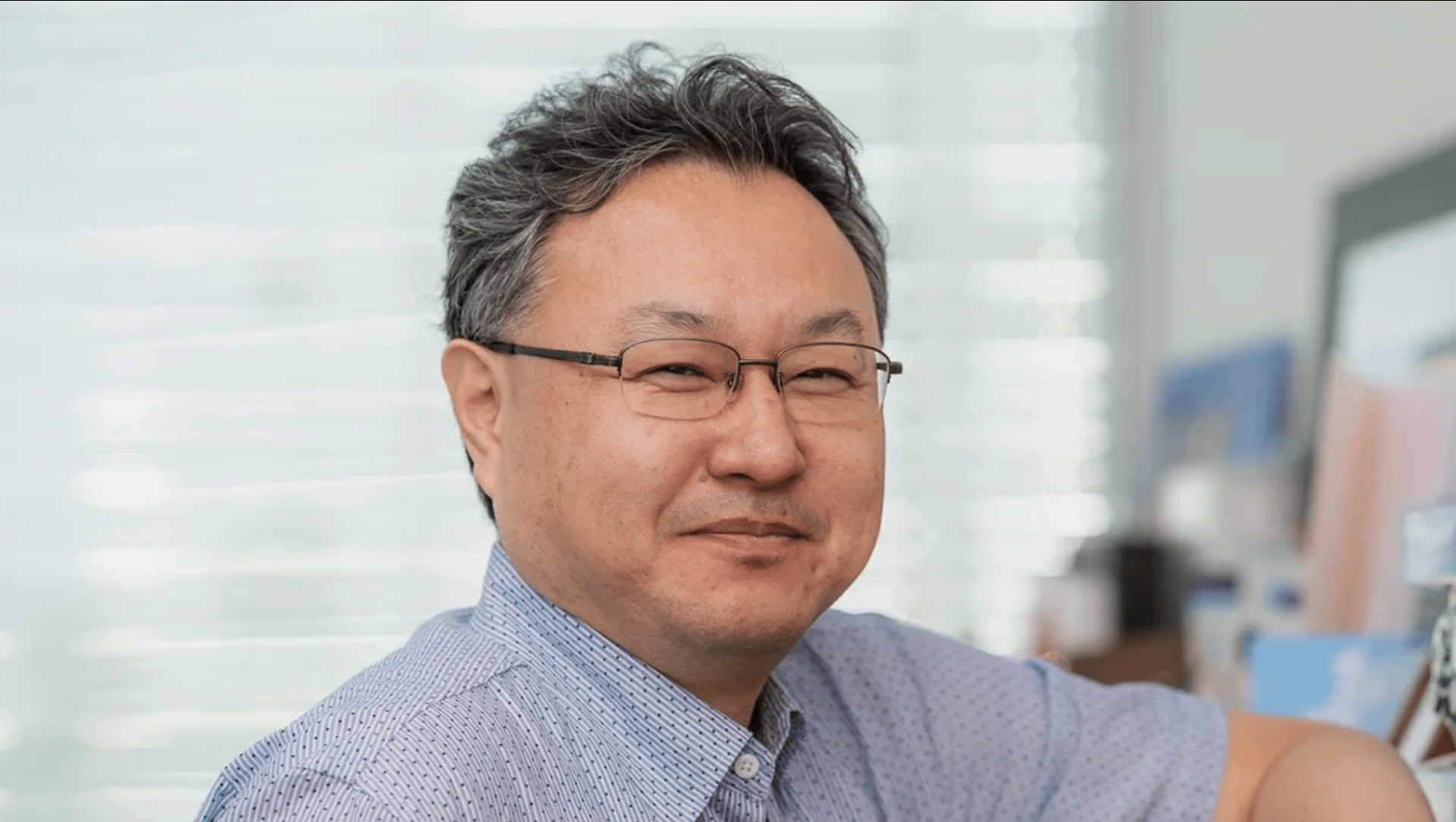 O veterano do PlayStation Shuhei Yoshida deixará a Sony em janeiro, após 31 anos