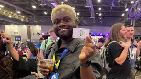 A comunidade de jogos de luta se une em solidariedade para ajudar o jogador gratuito do ICE