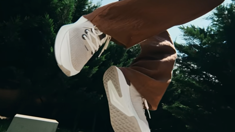 Agora, uma empresa de calçados está comprando GPUs e migrando para IA