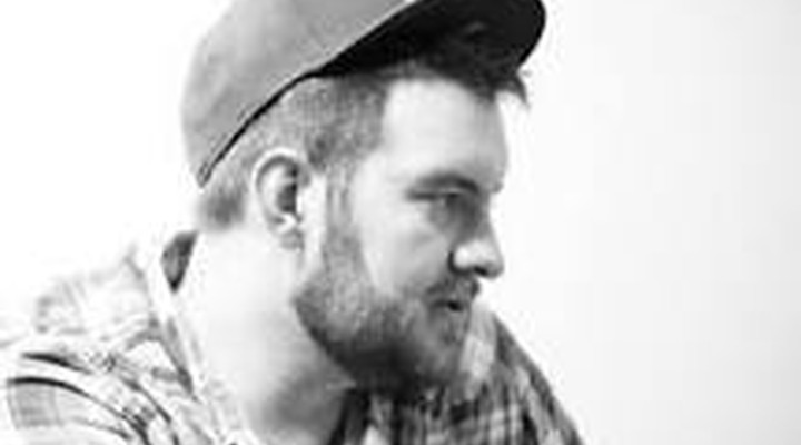 Quem é Evan Wallace? Conheça a trajetória e os sucessos do rapper E-Dubble