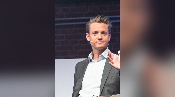 Quem é Niklas Adalberth? A trajetória de um visionário por trás do sucesso da Klarna e sua filantropia
