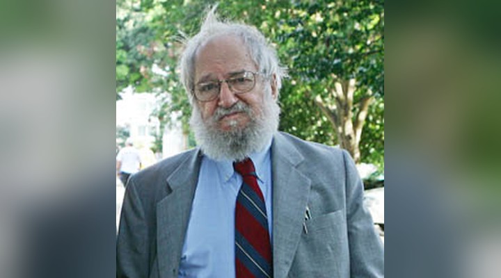 Quem é Seymour Papert? Conheça o educador visionário por trás da teoria da construção do conhecimento e tecnologia